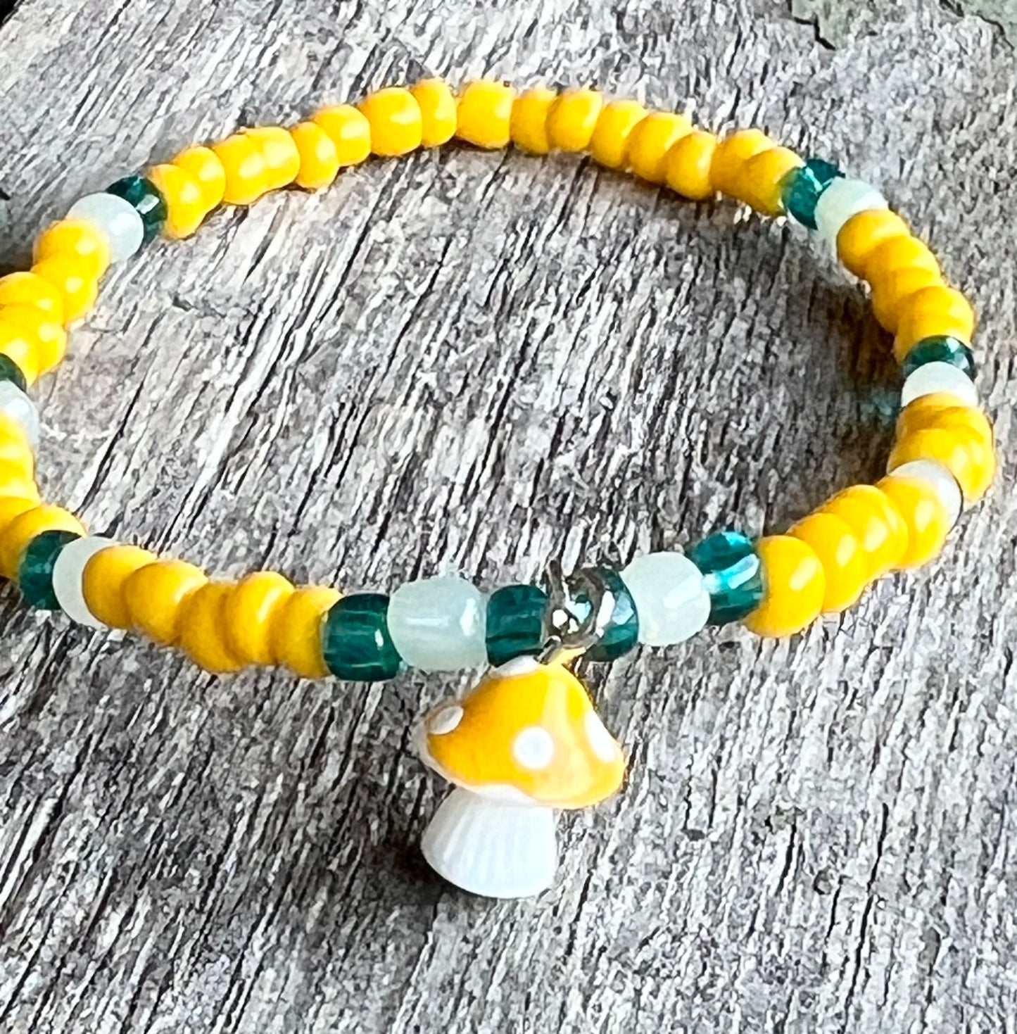 Handmade Yellow & White Mushroom Anklet - Small