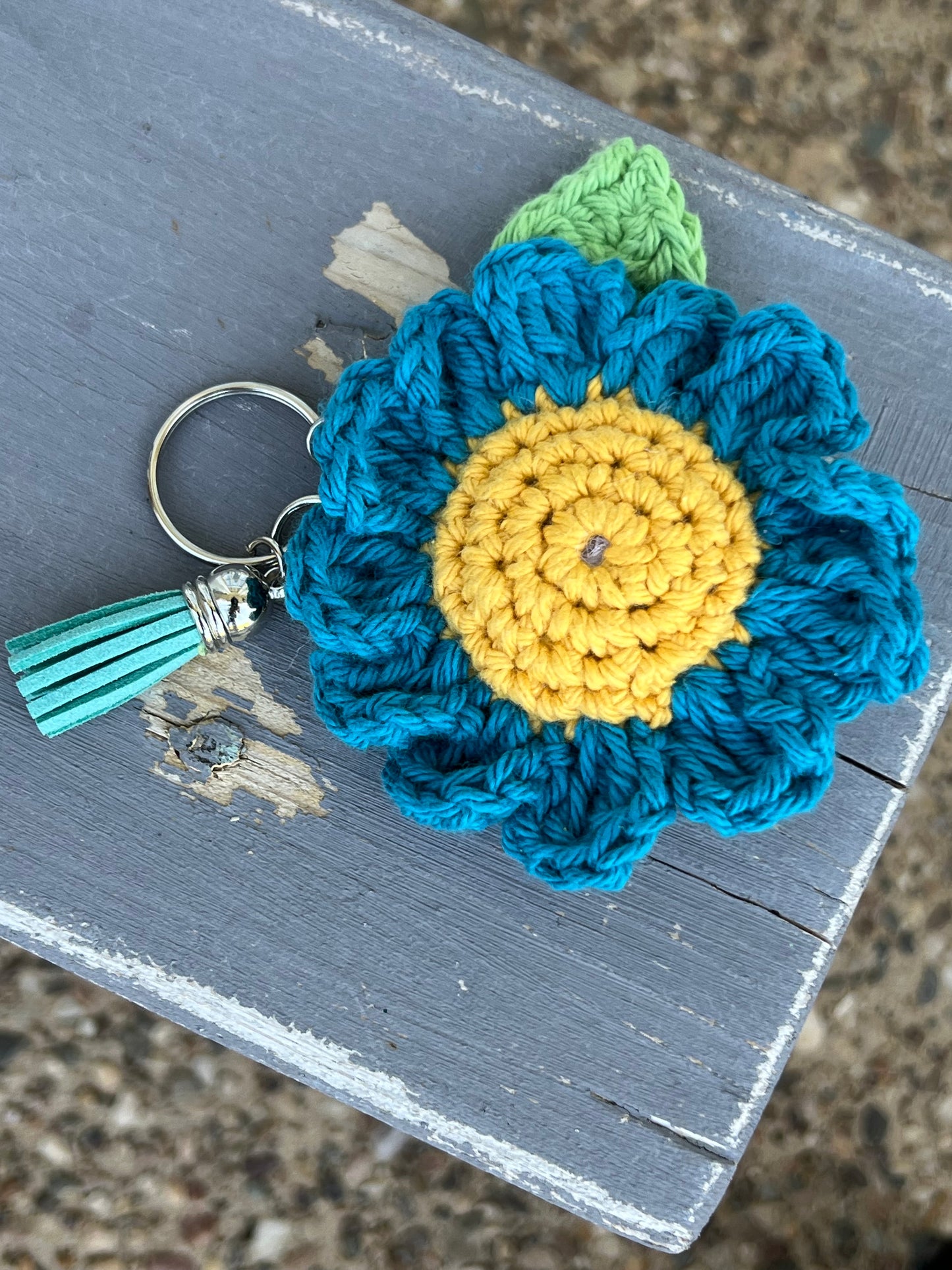 Teal & Gold Dainty Cotton Crochet Daisy Keychain