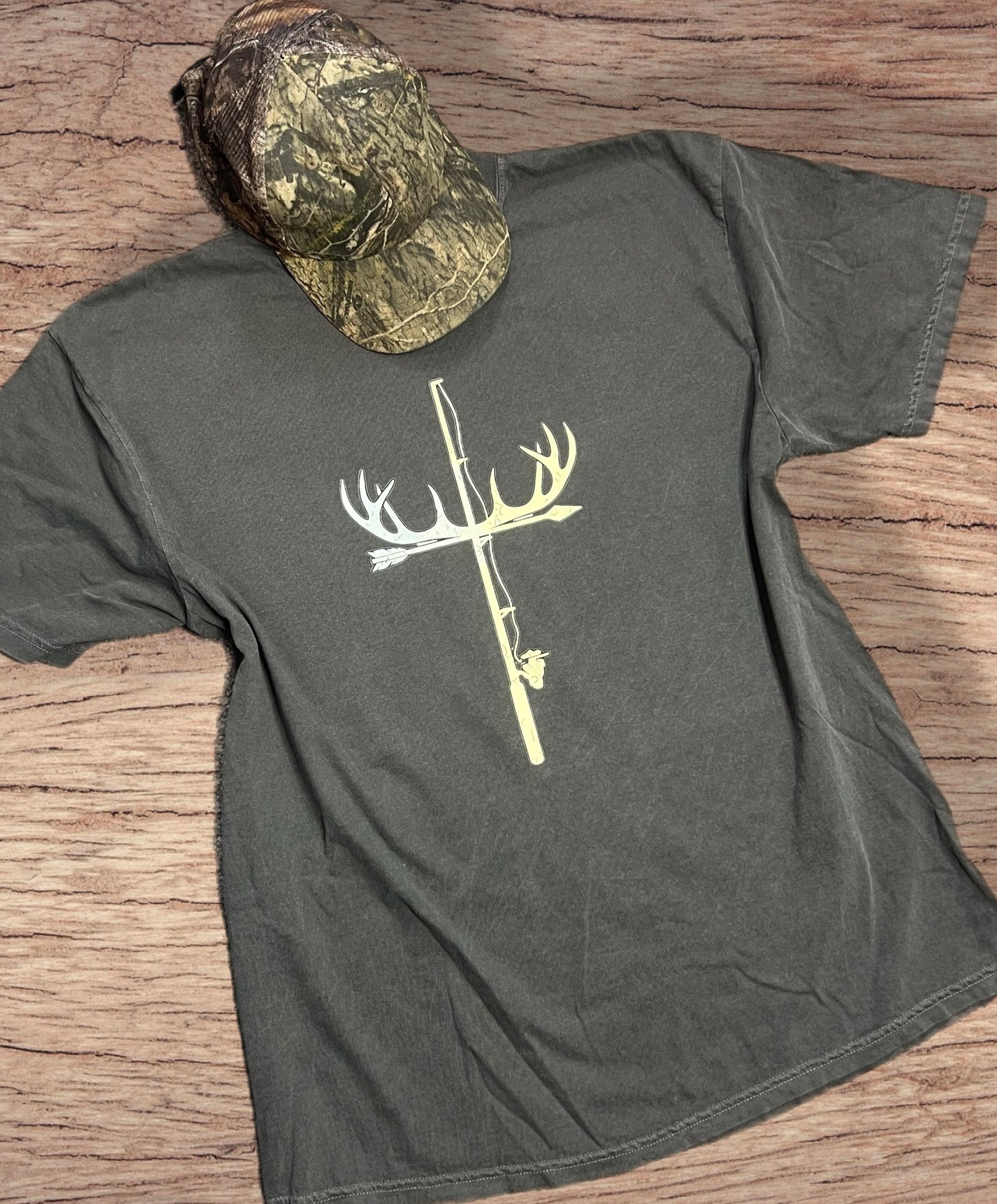 Hunting & Fishing Cross Tee - XL