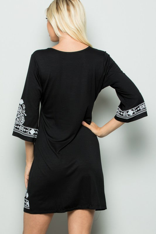 Black & White Damask 3/4 Sleeve Dress