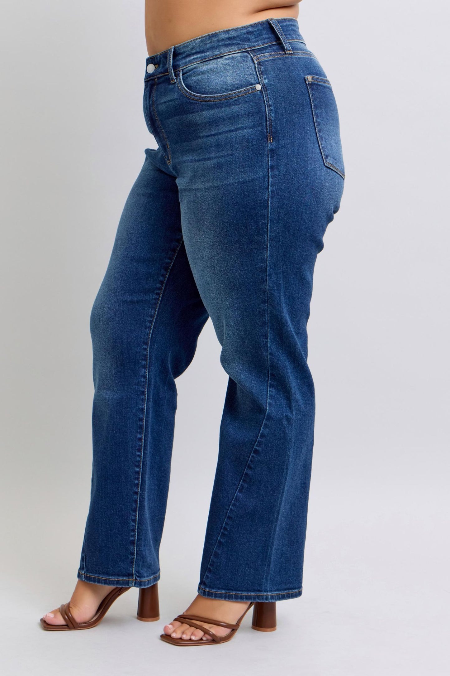 In Stock - Judy Blue Straight Leg Jeans 28” Inseam