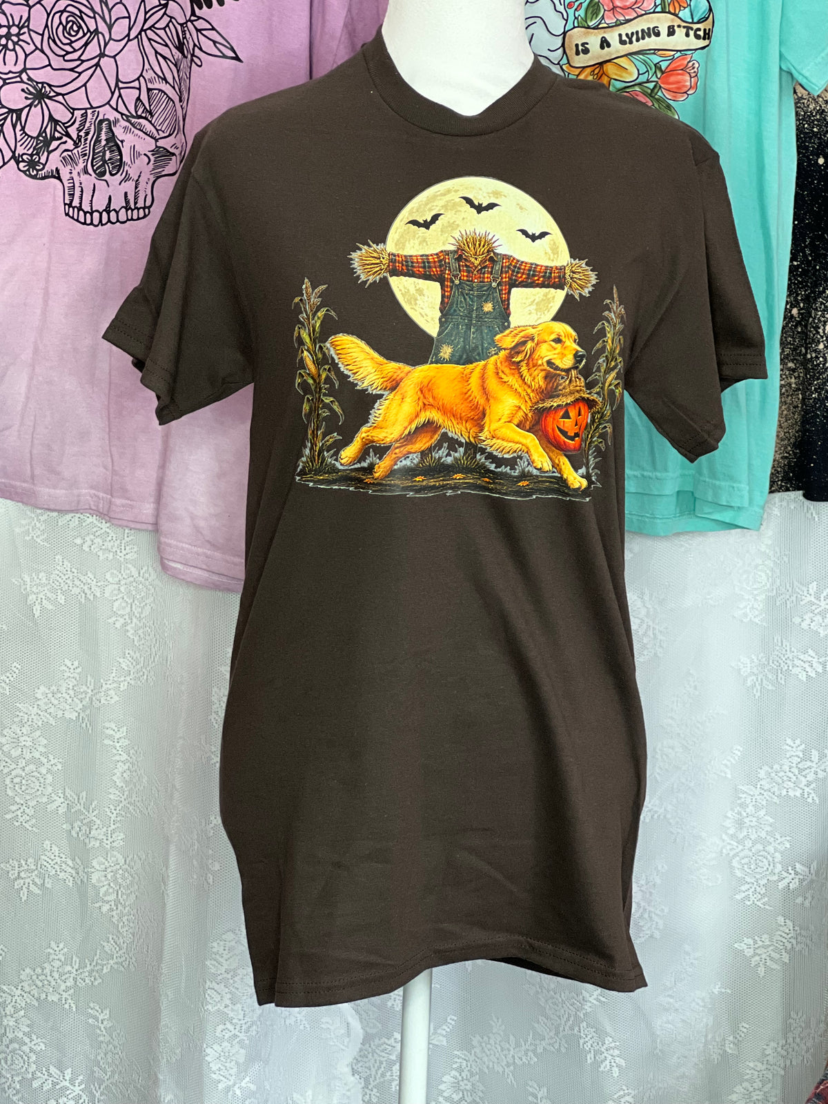 Scarecrow & Golden Retriever Halloween Tee - Small