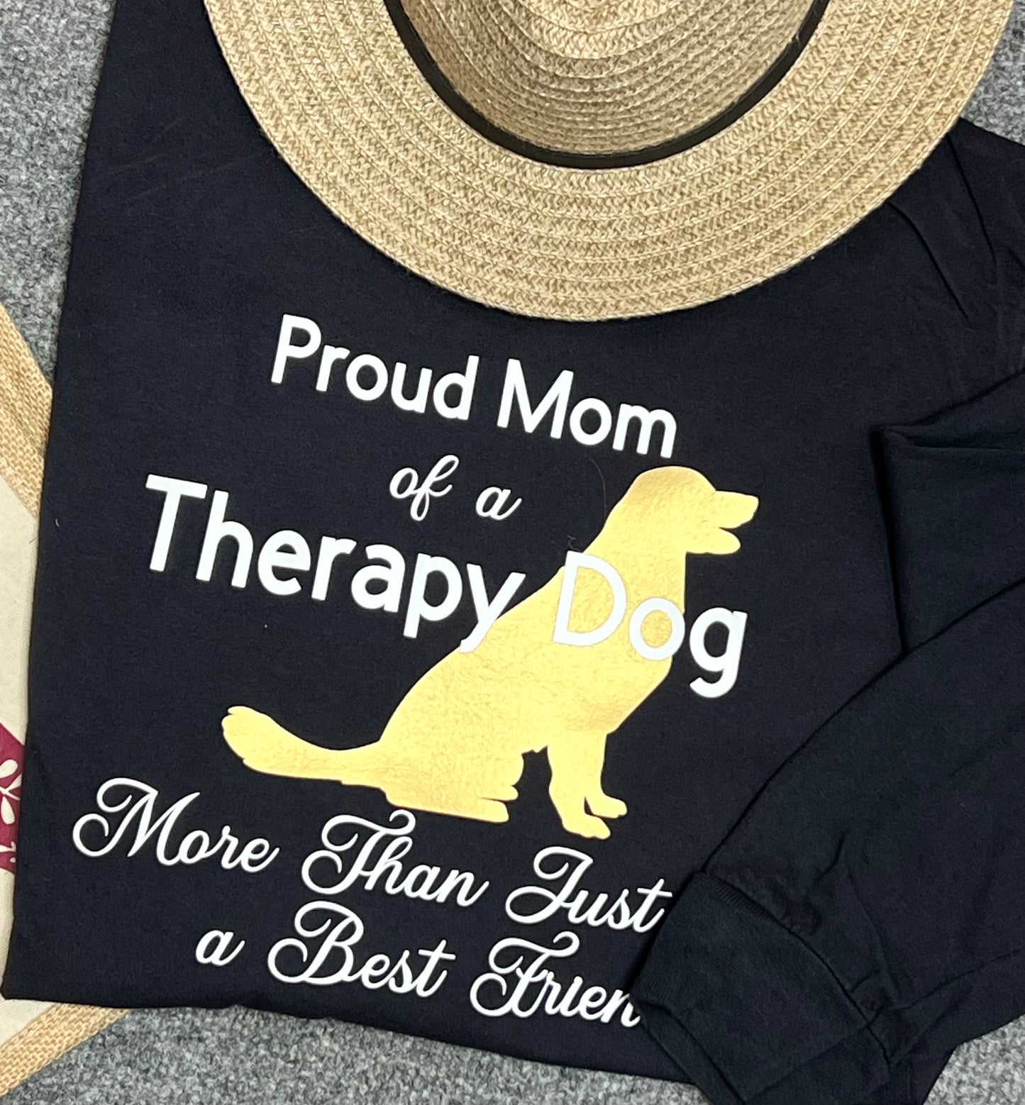 Proud Mom of a Therapy Dog Long Sleeve T-Shirt