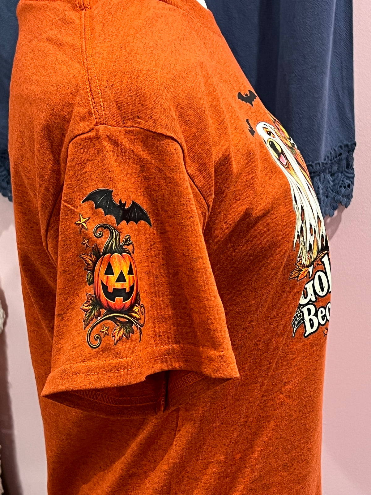 Golden Retriever Halloween Tee w/ Sleeve Accents