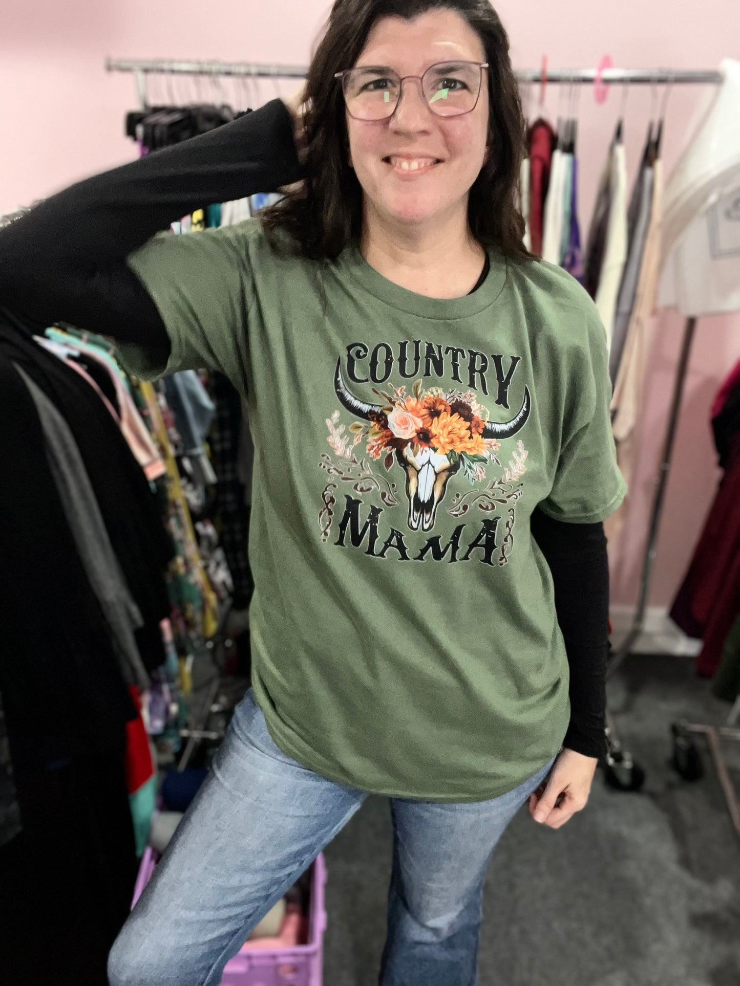 Country Mama DTF T-Shirt - 100% Cotton