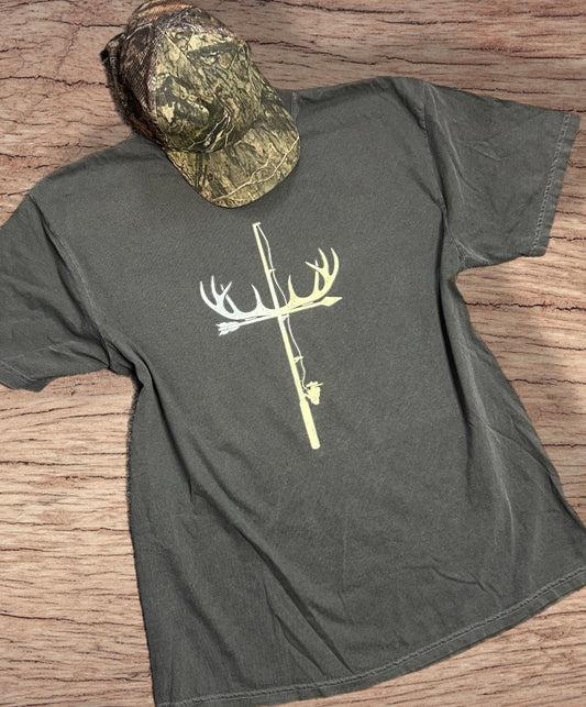 Hunting & Fishing Cross Tee - XL