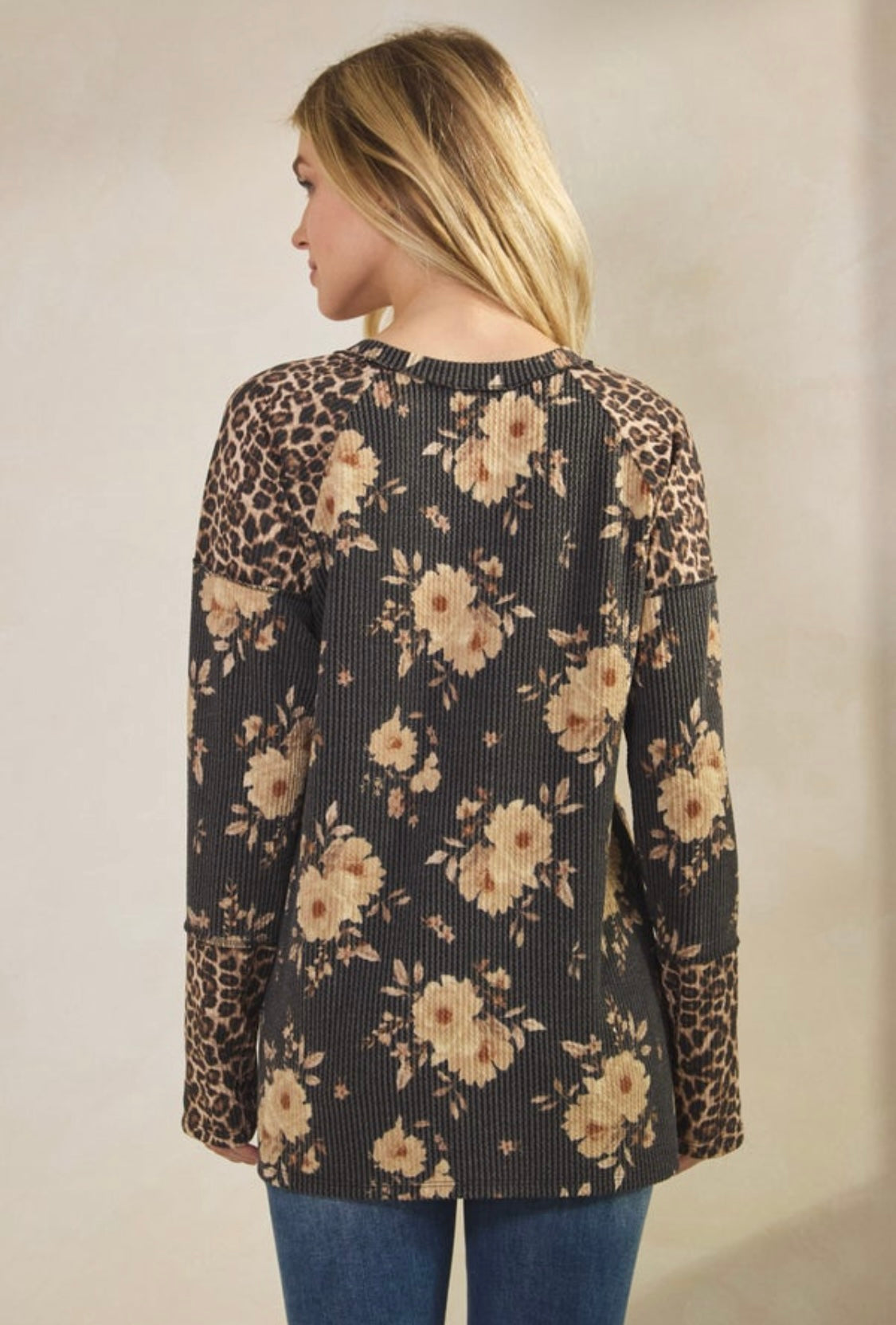 Urban Ribbed V-Neck Long Sleeve Top - Leopard Floral Print