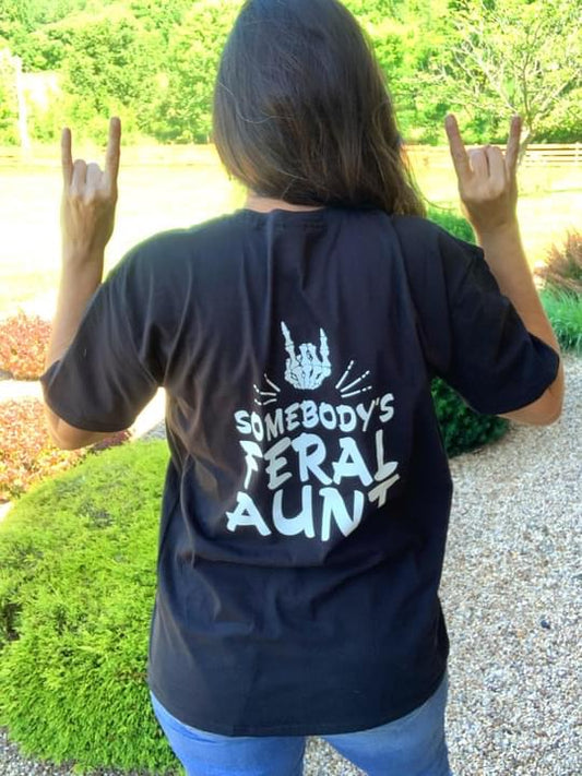 Somebody’s Feral Aunt Tee - Size Large Unisex