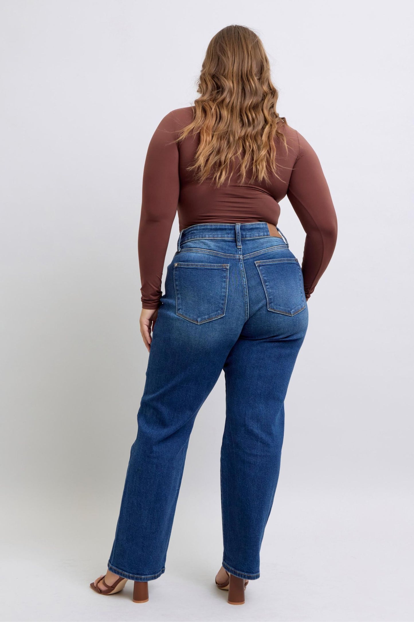 In Stock - Judy Blue Straight Leg Jeans 28” Inseam